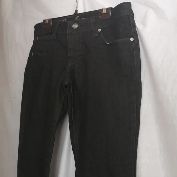 Jeans - Picture 3 of 6